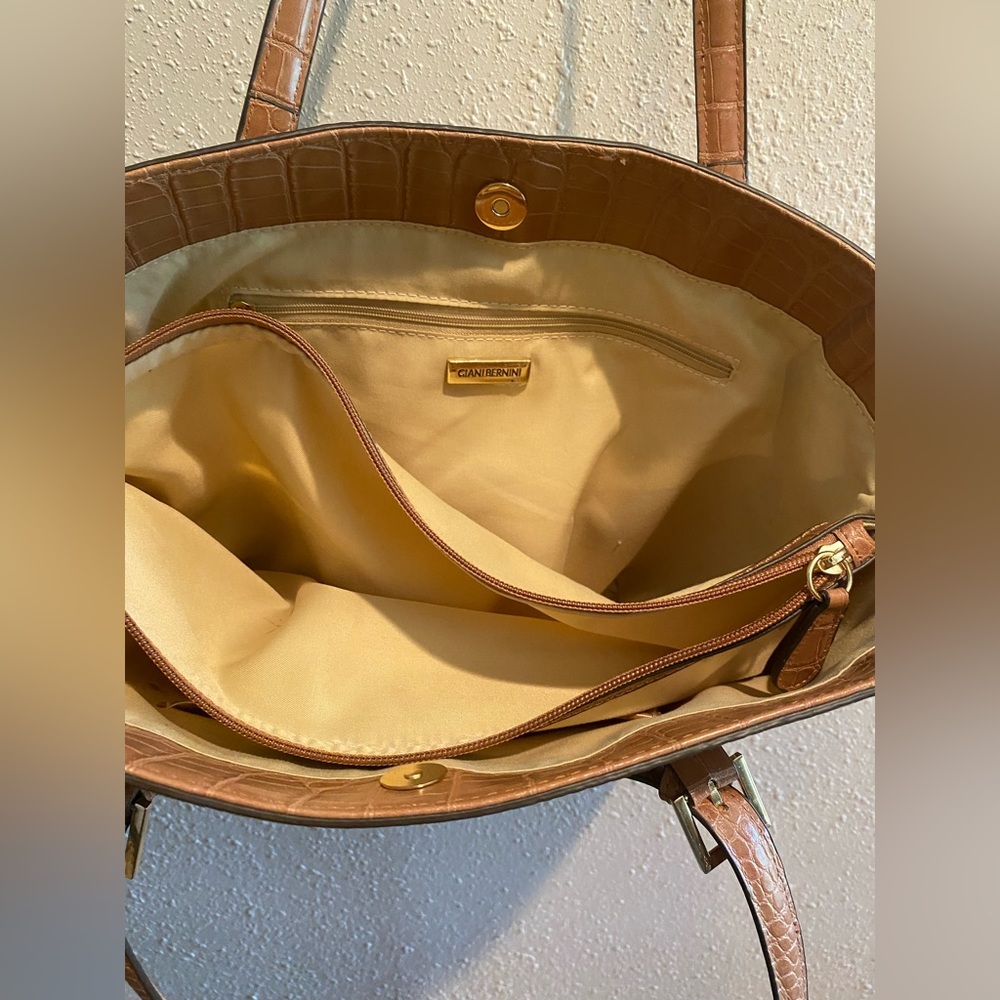 Giani Bernini Croc Embossed Tote - Picture 7 of 11
